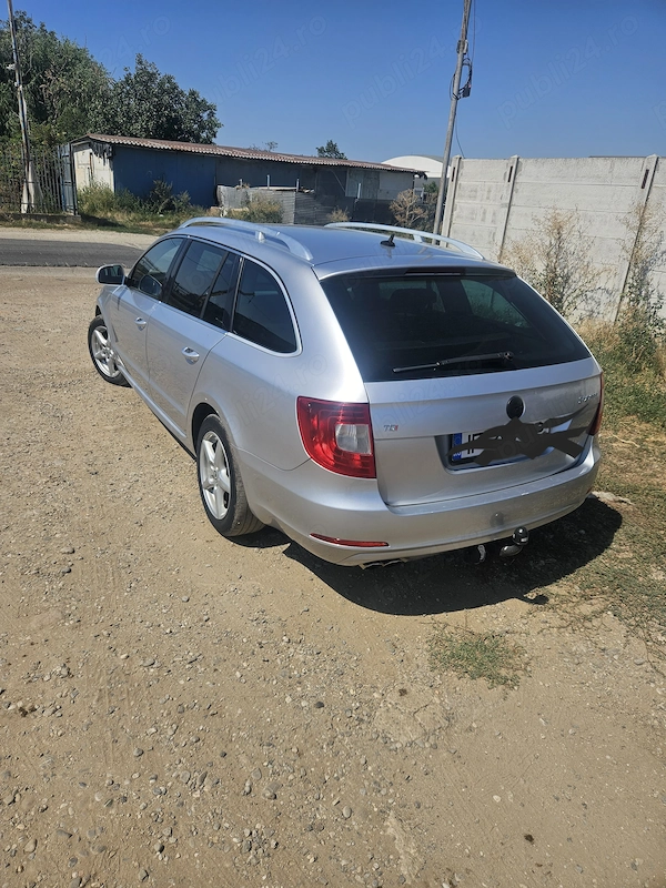 SKODA Superb 2010 — imagine 2