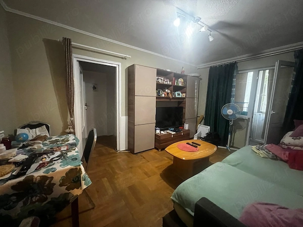 apartament 3 camere etaj 1 lebăda pitta5colturi — fotografia 1