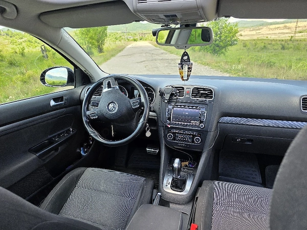 VOLKSWAGEN Golf 2012 — imagine 3