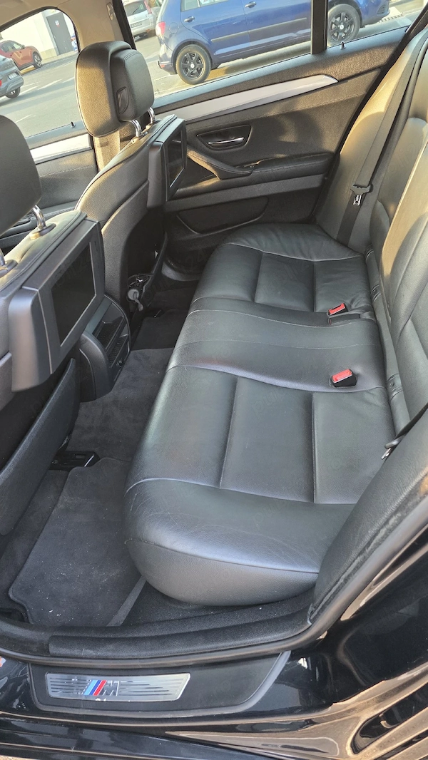 BMW 5 Series 2011 — imagine 9