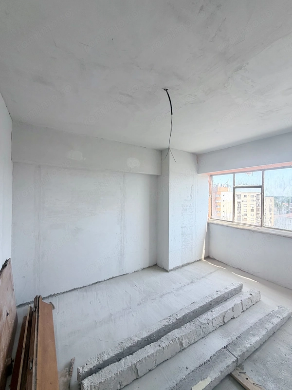 APARTAMENT SPATIOS CU VEDERE PE 2 PARTI — fotografia 3