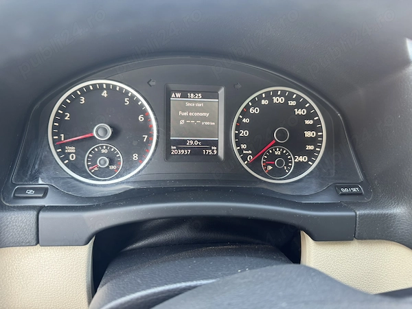 VOLKSWAGEN Tiguan 2012 — imagine 4