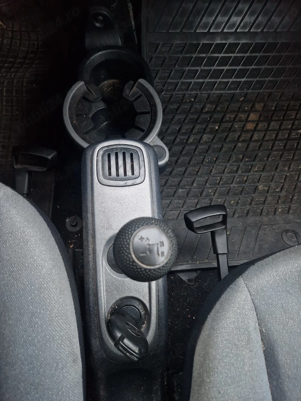 SMART Fortwo 2010 — imagine 3