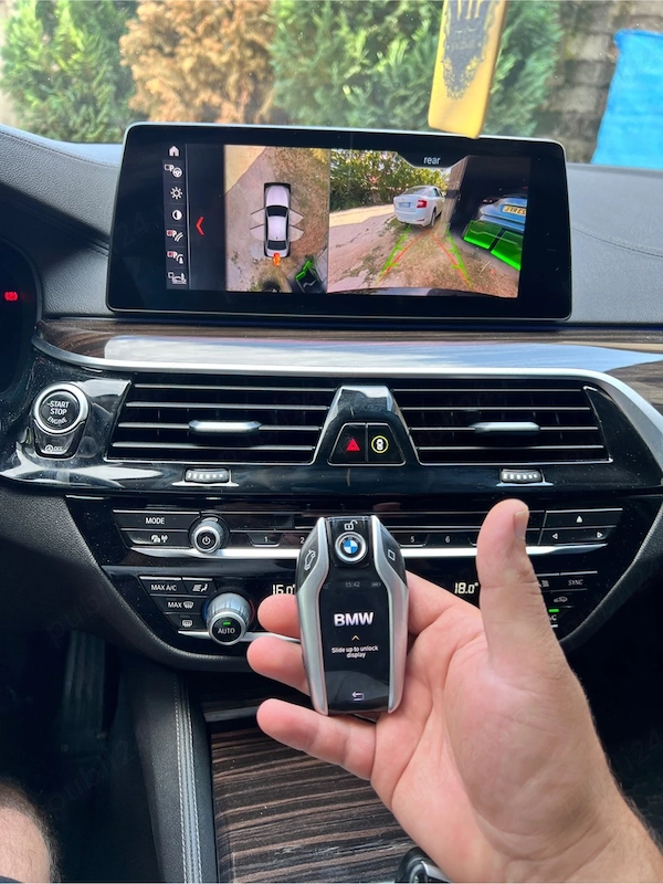 BMW 5 Series 2020 — imagine 8
