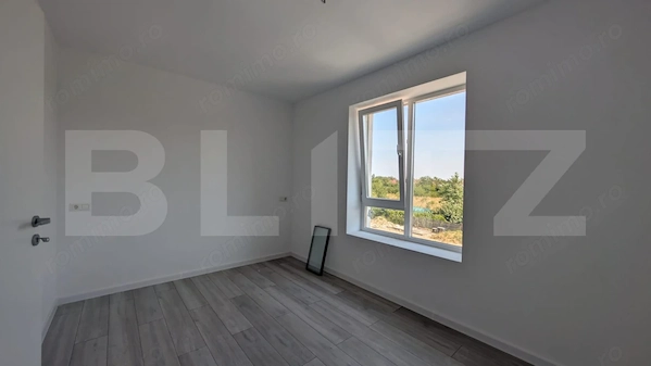 Apartament cu 3 camere, 67 mp, Class Park — fotografia 1