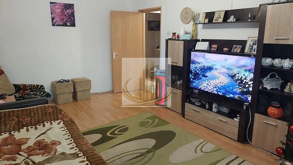 Apartament cu 4 camere Et. 1 Calea Lipovei — fotografia 1