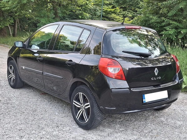 RENAULT Clio 2008 — imagine 4