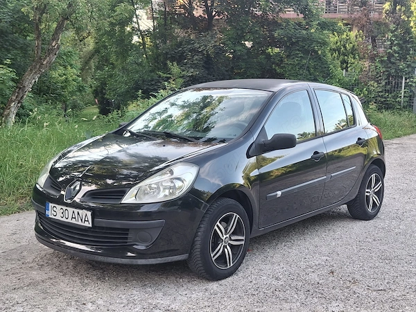 RENAULT Clio