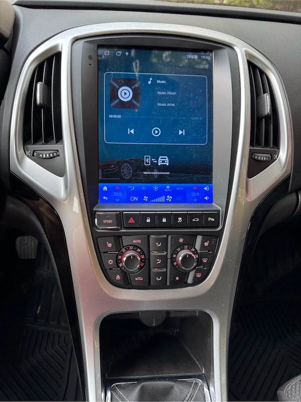 OPEL Astra 2011 — imagine 3