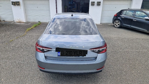 SKODA Superb 2021 — imagine 3