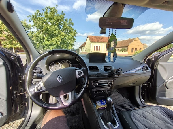 RENAULT Megane 2012 — imagine 7