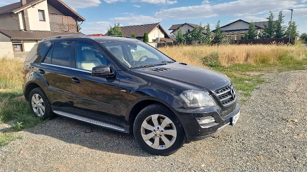 MERCEDES-BENZ ML-Class 2011 — imagine 4