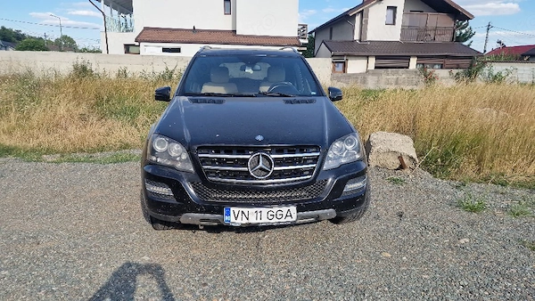 MERCEDES-BENZ ML-Class 2011 — imagine 3