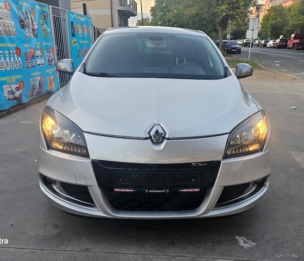 RENAULT Megane