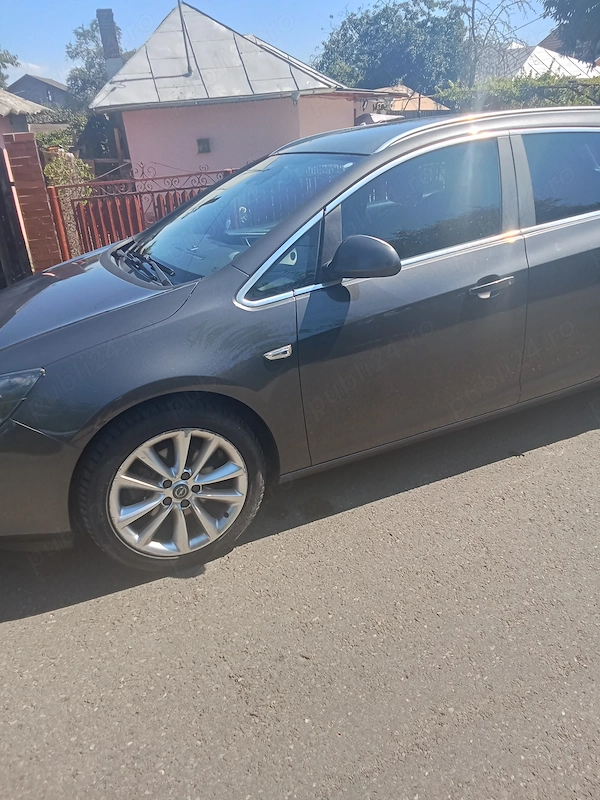 OPEL Astra 2011 — imagine 2