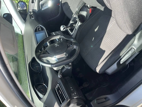 PEUGEOT 308 2014 — imagine 12