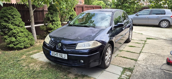 RENAULT Megane