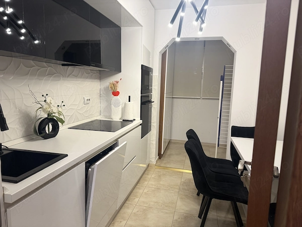 Apartament de 3 cam de închiriat aproape de metrou Ap Patriei — fotografia 1