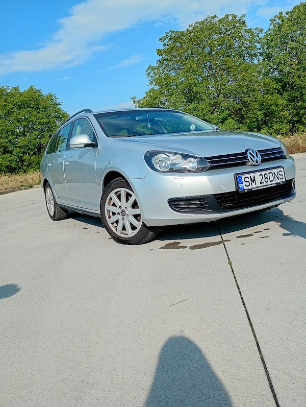 VOLKSWAGEN Golf 2011 — imagine 4