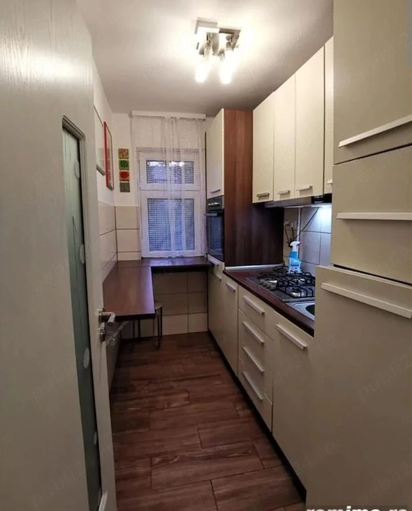 Inchiriez apartament 2 camere, Calea Romanilor(zona Boul Rosu) — fotografia 3