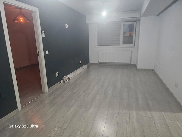 Închiriere apartament 2 camere nemobilat construcție nouă — fotografia 3