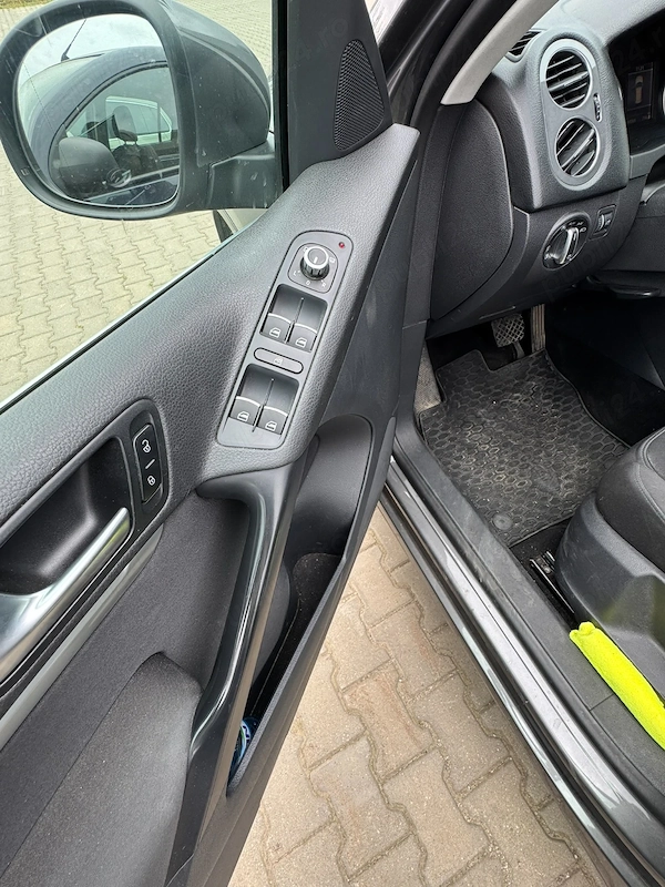 VOLKSWAGEN Tiguan 2013 — imagine 7