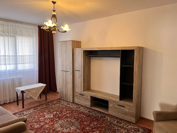 ap 3 camere et 4 lift V. Aaron str Negoveanu — fotografia 3