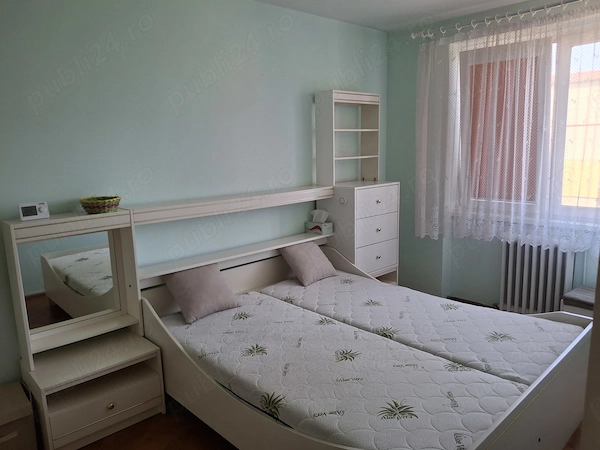 Inchiriez apartament 2 camere, confort 1, decomandat, central, etaj 3, zona Cedonia — fotografia 1