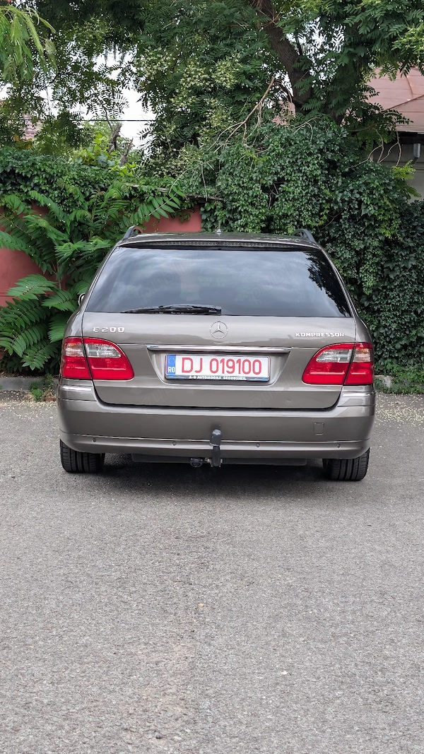 MERCEDES-BENZ E-Class 2008 — imagine 7