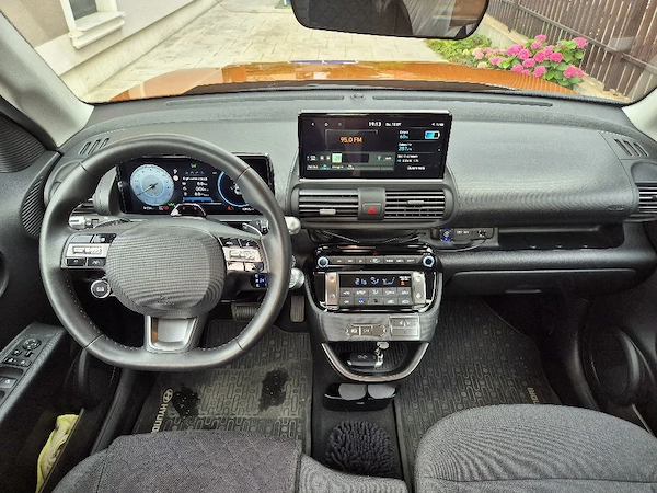 HYUNDAI Inster 2025 — imagine 2