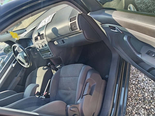 VOLKSWAGEN Touran 2009 — imagine 6