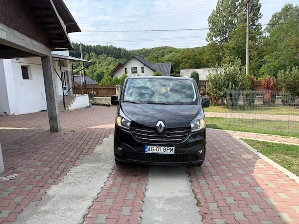 RENAULT Trafic