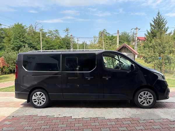 RENAULT Trafic 2015 — imagine 3