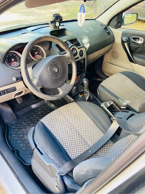RENAULT Megane 2003 — imagine 2