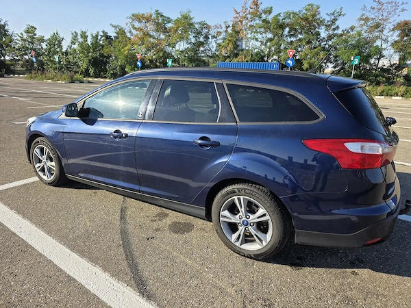 FORD Focus 2013 — imagine 3