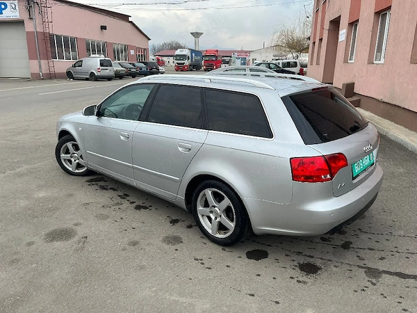 AUDI A4 2007 — imagine 9
