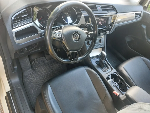 VOLKSWAGEN Touran 2017 — imagine 5