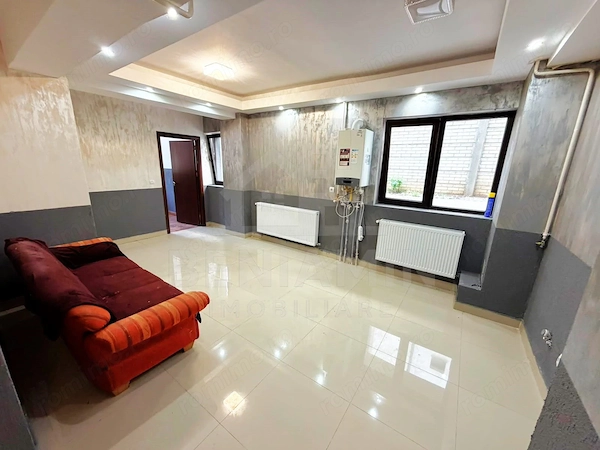 Apartament 2 camere-Bloc Nou-1 Mai-Centrala termica-48mp-Disponibil — fotografia 1