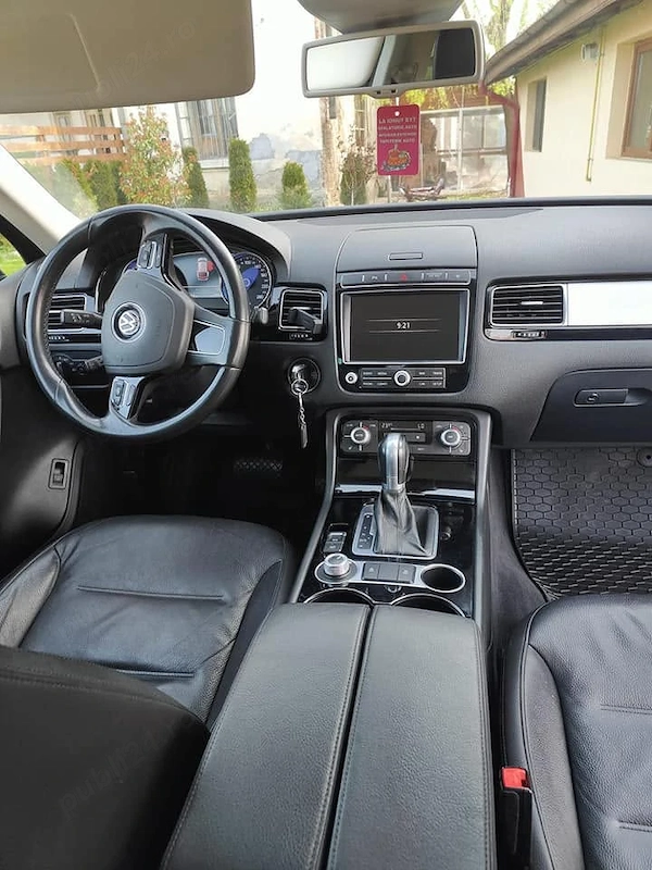 VOLKSWAGEN Touareg 2016 — imagine 3