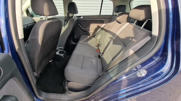 VOLKSWAGEN Golf 2011 — imagine 6