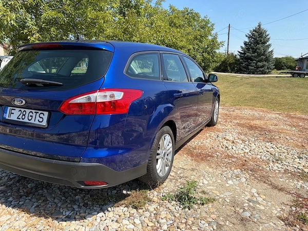 FORD Focus 2014 — imagine 5