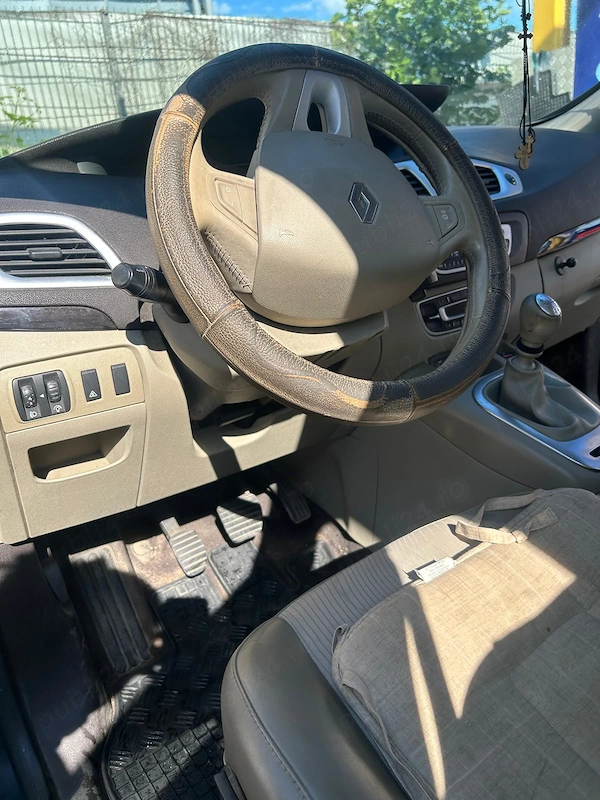 RENAULT Scenic 2010 — imagine 10