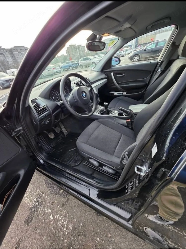 BMW 1 Series 2009 — imagine 5