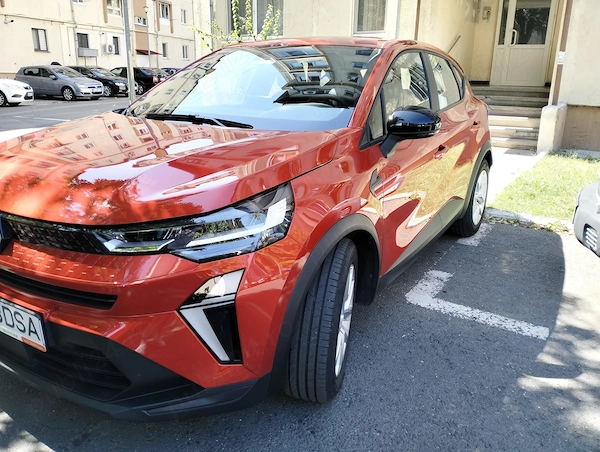 RENAULT Captur 2025 — imagine 8