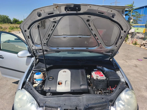 VOLKSWAGEN Golf 2005 — imagine 5