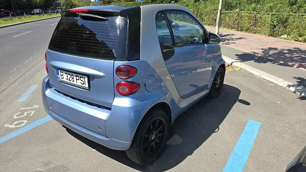 SMART Fortwo 2010 — imagine 3
