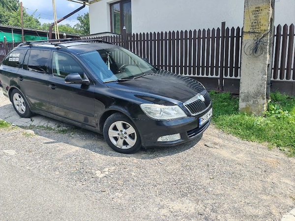 SKODA Octavia 2011 — imagine 3