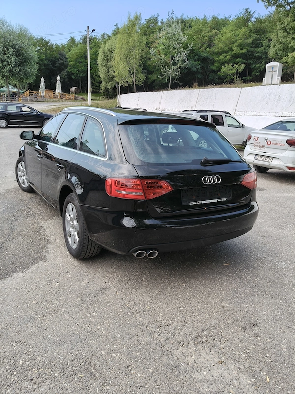 AUDI A4 2010 — imagine 4