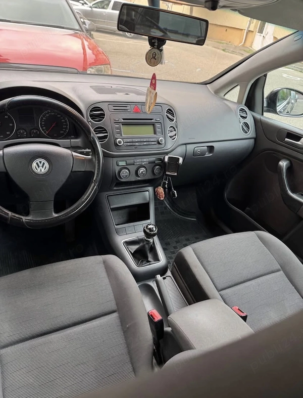 VOLKSWAGEN Golf 2006 — imagine 5