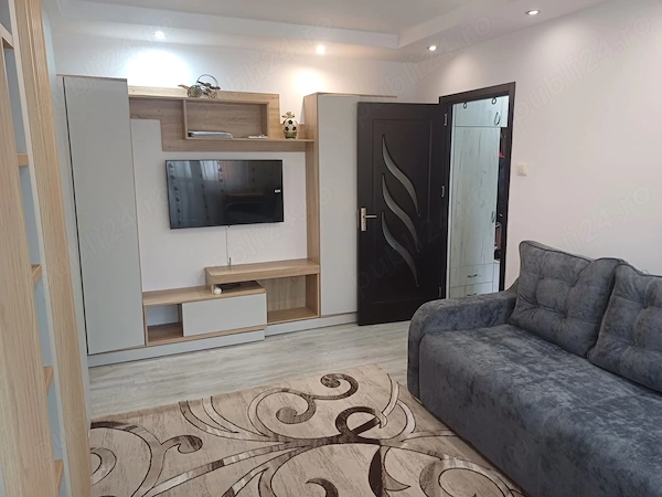 Inchiriez apartament 2 camere in Mircea — fotografia 1